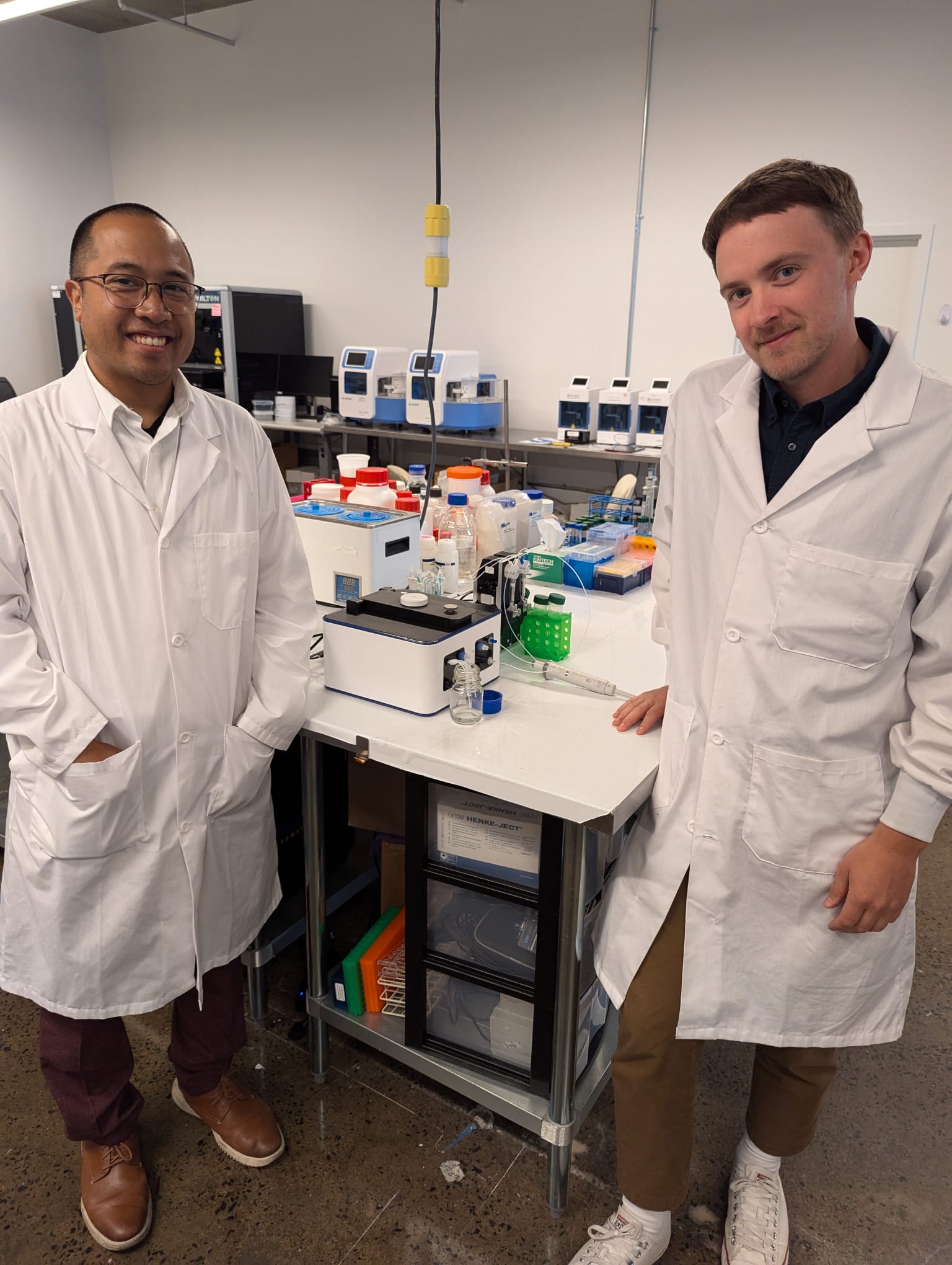 P4PRO instrument in the lab